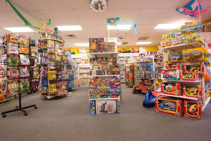 Kinh doanh shop đồ chơi trẻ em giá rẻ cần lưu ý gì?
